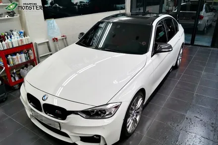 루프스킨도 리얼카본 느낌으로!!! BMW 330e 하이브리드 5D카본 루프스킨 랩핑~! / 청주 내덕동