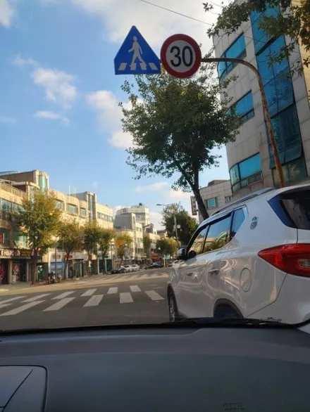 인천 연수구 재작업 썬팅 현대 i 30 블록 포디  빙고