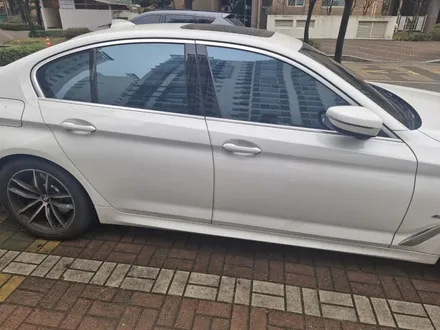 인천 연수동 송도 BMW 530i 글라스틴트 레이니 블루 썬팅