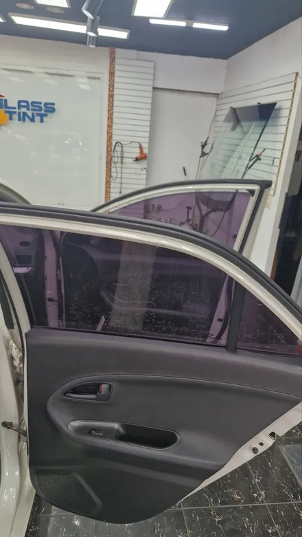 인천 연수동 모닝 오래된 필름 벗겨내고 글라스틴트 로데 재시공 썬팅