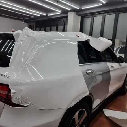 벤츠GLC 대구수입차랩핑전문 단순해서 인기있는 화이트 / 대구 북구 침산동