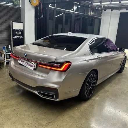 대구랩핑 BMW 730d 랩핑사고처리 고광택 필름으로 재시공 / 대구 북구 침산동