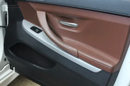 BMW실내랩핑 더욱 고급스러운 카본으로 연출 ! / 대구 북구 침산동