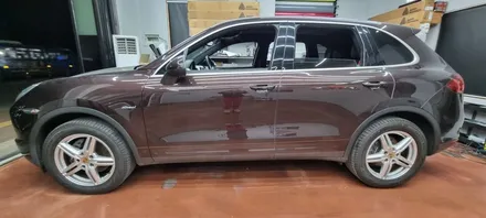 대구차량랩핑 포르쉐카이엔 순정보다 더 순정같은 화이트 / 대구 북구 침산동
