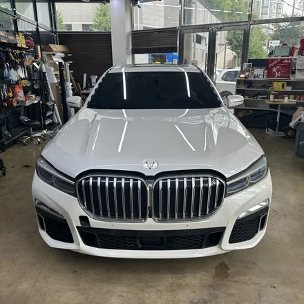 대구랩핑 BMW 730d 랩핑사고처리 고광택 필름으로 재시공 / 대구 북구 침산동
