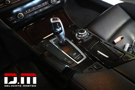 [디엠][자동차멀티샵][대구랩핑전문] bmw 5시리즈 실내랩핑 (무광카본 랩핑) 시공 / 대구 수성구