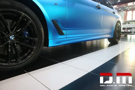 [디엠][자동차멀티샵][대구랩핑전문]bmw 5시리즈(g30) 전체랩핑,무광카본 가니쉬부분랩핑,도어락(포인트랩핑),ppf생활보호패키지,라이트필름,사이드스텝,퓨어그래스매트 시공 / 대구 수성구