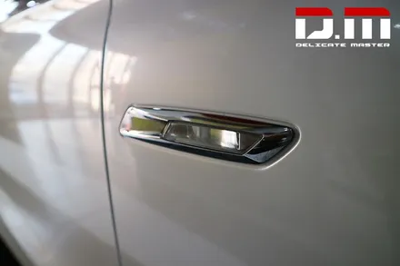 [디엠][자동차멀티샵][랩핑전문] bmw 5시리즈 화이트 질주펄 전체랩핑 + 루프스킨 +디퓨저 유광블랙 부분랩핑 시공 / 대구 수성구