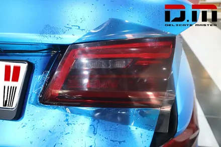 [디엠][자동차멀티샵][대구랩핑전문]bmw 5시리즈(g30) 전체랩핑,무광카본 가니쉬부분랩핑,도어락(포인트랩핑),ppf생활보호패키지,라이트필름,사이드스텝,퓨어그래스매트 시공 / 대구 수성구