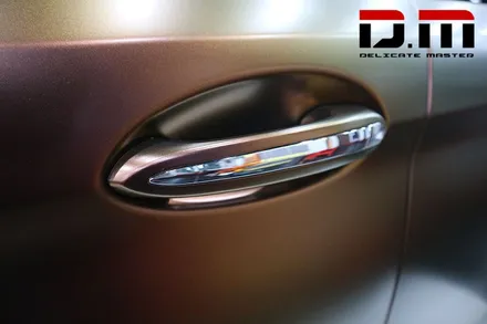 [디엠][자동차멀티샵][대구랩핑전문] BMW 5시리즈 G30 3M 카멜레온 필름 전체랩핑 + 무광카본 부분랩핑 시공 / 대구 수성구