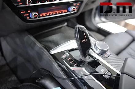 [디엠][대구랩핑전문] bmw 5시리즈 g30 루프스킨 + 사이드미러 부분랩핑(포인트랩핑) + 실내랩핑 (실내 카본랩핑) / 대구 수성구