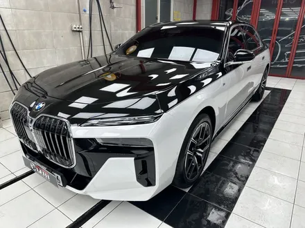 대구 PPF,랩핑<신형 BMW 7시리즈 G70>듀오톤블랙PPF, 듀오톤랩핑(투톤랩핑), 전체PPF, 썬팅 시공기 입니다!! / 대구 수성구