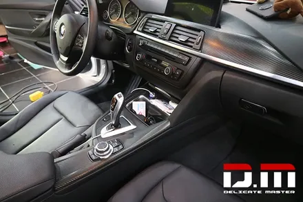 [디엠][자동차멀티샵][대구랩핑전문] bmw 3시리즈 //실내랩핑//부분랩핑//루프스킨//사이드미러, 카본블랙무광 랩핑 시공 / 대구 수성구