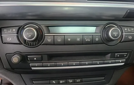 <BMW X6>  랩핑 카스킨 휠도색, 가죽복원, 데쉬보드 복원, 썬팅 시공 후기. / 대구 수성구