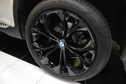 [디엠][자동차멀티샵][대구랩핑전문] bmw x6 실내 무광카본랩핑/ 부분랩핑/ 휠도색 / 대구 수성구