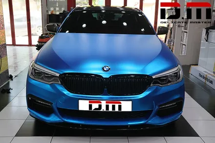 [디엠][자동차멀티샵][대구랩핑전문]bmw 5시리즈(g30) 전체랩핑,무광카본 가니쉬부분랩핑,도어락(포인트랩핑),ppf생활보호패키지,라이트필름,사이드스텝,퓨어그래스매트 시공 / 대구 수성구