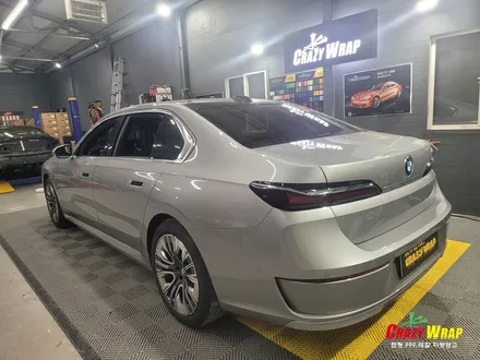 [부산정관] \'BMW 740i\' 듀오톤랩핑 코치라인데칼 시공후기 / 부산 기장군