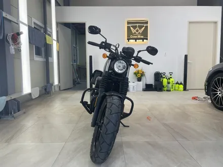 아퀼라 오토바이 연료탱크 랩핑 / 부산 사상구