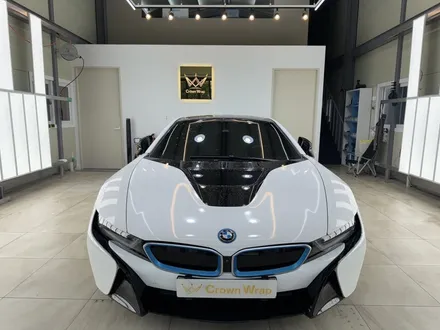 부산랩핑 BMW I8 측면 사고 랩핑 보험처리는 크라운랩! / 부산 사상구