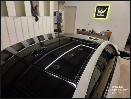 부산 랩핑 BMW 4시리즈(G26) 루프스킨, 스모그 헤드라이트 PPF  시공 레터링 교환과 앰블럼 랩핑은 서비스 / 부산 사상구