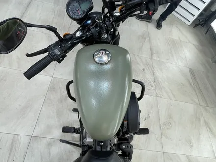 아퀼라 오토바이 연료탱크 랩핑 / 부산 사상구