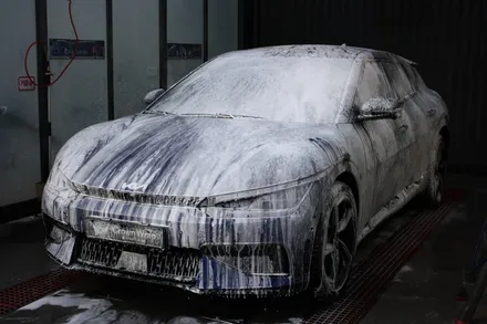 부산 랩핑 EV6 GT 전체 시공 무광 블루 매력적이네 / 부산 사상구