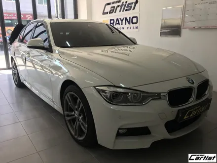 부산 울산 양산 카티스트 BMW 320D M패키지 - 유광 리얼 카본 랩핑 루프스킨 & 실내 랩핑 / 부산 기장군