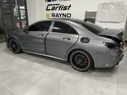부산 전체랩핑 벤츠 CLA45AMG 에이버리 사틴블랙 랩핑 / 부산 기장군