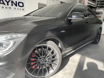 부산 전체랩핑 벤츠 CLA45AMG 에이버리 사틴블랙 랩핑 / 부산 기장군