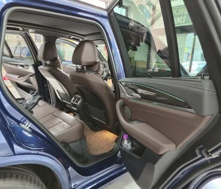 bmw x3  실내. 사이드미러 3m 카본유광랩핑 / 부산 기장군