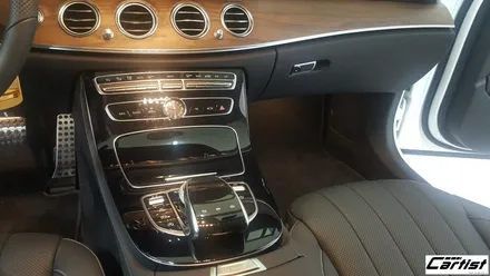 부산 정관 카티스트 - 벤츠 E300 센타페시아 카본 랩핑 E300랩핑 / 부산 기장군
