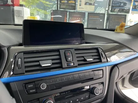 부산 랩핑 기장 정관 BMW 320d SOTT 유광카본 실내랩핑 / 부산 기장군