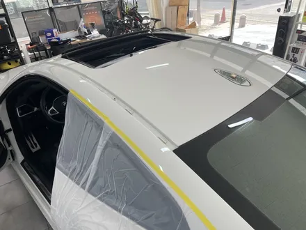 기장 루프스킨 부산 정관 일광 BMW430i 에이버리 유광블랙 루프스킨 랩핑 / 부산 기장군