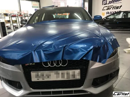 부산 울산 양산 카티스트 아우디 A4 - 에이버리 전체 랩핑 사틴 메탈릭 다크 블루 랩핑 / 부산 기장군