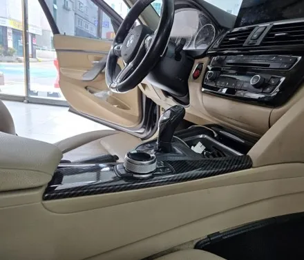 BMW 320D 실내 3M 유광 카본 랩핑 / 부산 기장군