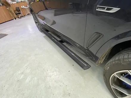 BMW X5 45e 전동 사이드스텝 / 경기 과천