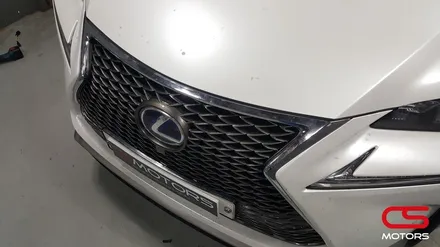 F스포츠 그릴로 앞모습을 완성하세요~렉서스 그릴튜닝 NX300H 스포츠그릴 및 립 설치 그리고 USB 차저까지~구리 CS모터스 / 경기 구리