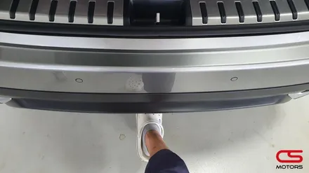 렉서스 NX300h 순정형 전동트렁크 장착! 거기다 풋센서로 편리함을 더했어요~ / 경기 구리