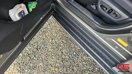 렉서스 NX350h 순정형 사이드스텝 장착! 기존의 어울리지 않던 스텝 탈착하고 순정형 사이드스텝으로 재장착 햇어요~ / 경기 구리