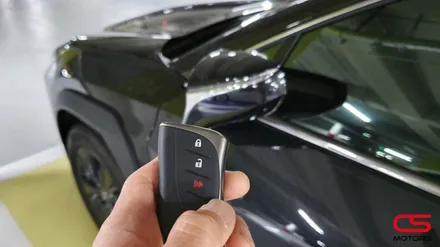 렉서스 UX250h 전동트렁크 장착 그리고 사이드미러락폴딩 장착 하고 보다 편하게 UX 라이프를 즐겨보세요^^UX 2륜 업그레이드 튜닝 / 경기 구리