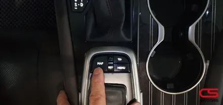 렉서스 RX450h 어라운드뷰 및 미러링 장착! 어라운드뷰로 사각지대 확인하고 안전하게 주차하시면 됩니다^^ / 경기 구리