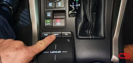 렉서스 NX300h 애플 카플레이 장착하고 진화된 카인포테인먼트를 즐겨보세요~ / 경기 구리