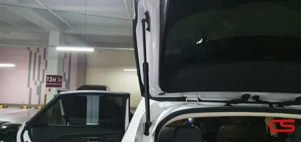 렉서스 NX200T 전동트렁크 장착하고 편하게 짐 옮겨 보세요~무거웠던 트렁크를 손가락 하나로 열수 있어요^^; / 경기 구리