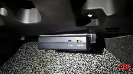 렉서스 UX250h 2WD 업그레이드 튜닝! 전동트렁크 / ECM룸미러하이패스 AP600 / 블랙박스 QXD3000미니 / 보조배터리 에코파워팩 장착 / 경기 구리