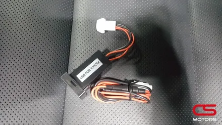 렉서스 ES300H 구리 PPF B필러 시공 및 USB 차저 설치했어요~ / 경기 구리
