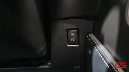렉서스 NX300h 순정형 전동트렁크 및 풋센서 장착! NX 업그레이드 추천합니다. / 경기 구리