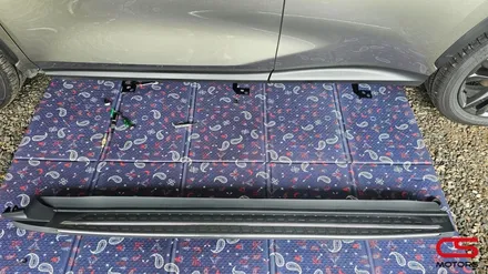 렉서스 NX350h 순정형 사이드스텝 장착! 기존의 어울리지 않던 스텝 탈착하고 순정형 사이드스텝으로 재장착 햇어요~ / 경기 구리