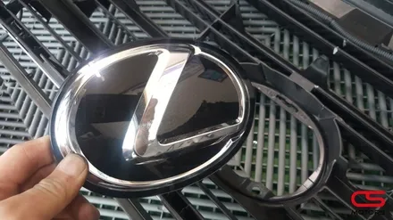 렉서스 NX200T 순정그릴 파손으로 인한 교체작업 구리 렉서스 전문 CS모터스 / 경기 구리