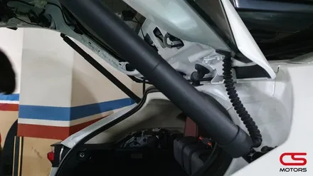 렉서스 NX300h 편의장치 럭셔리 전동트렁크 장착! 그리고 블랙박스 보조배터리 에코파워팩 13C 장착 / 경기 구리