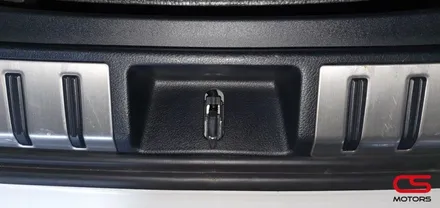 렉서스 NX200T 전동트렁크 장착하고 편하게 짐 옮겨 보세요~무거웠던 트렁크를 손가락 하나로 열수 있어요^^; / 경기 구리